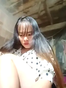 emilyzz online show from October 2025 01:10:02 PM