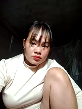 Snapshot of emilyzz chatting on February 2026 03:04:02 AM emilyzz online show from February 2026 03:04:02 AM