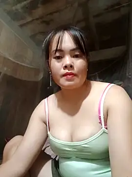 emilyzz online show from October 2025 12:54:02 AM