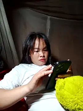 emilyzz online show from March 2026 02:16:01 PM