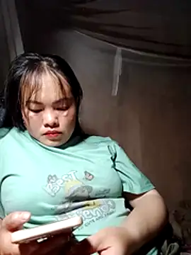 emilyzz online show from March 2026 02:07:01 PM