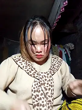 Snapshot of emilyzz chatting on January 2026 02:01:02 PM emilyzz online show from January 2026 02:01:02 PM