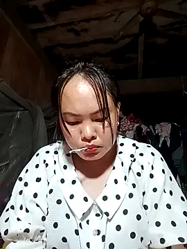 emilyzz online show from April 2026 05:36:01 AM