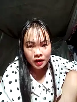 Snapshot of emilyzz chatting on February 2026 03:39:01 AM emilyzz online show from February 2026 03:39:01 AM