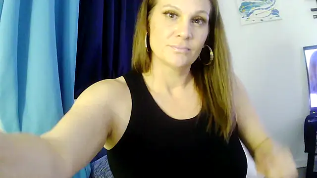 Ariasweetaspie online show from January 2026 02:05:02 AM