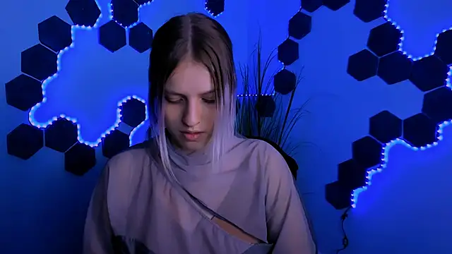 kaela spell  online show from May 2026 12:08:01 AM