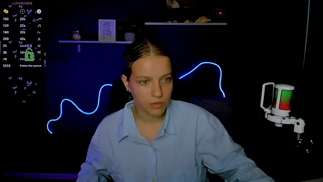 kaela spell  online show from October 2025 01:23:01 PM