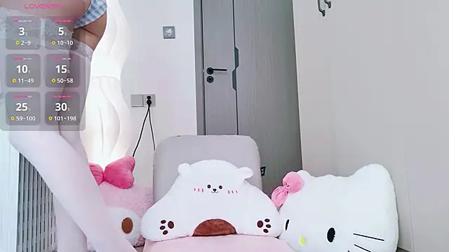 Snapshot of schoolgirl-nurse chatting on February 2026 08:00:02 AM schoolgirl-nurse online show from February 2026 08:00:02 AM