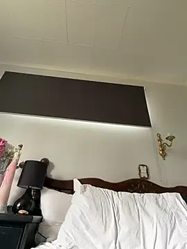 ZoeyJohnson online show from February 2026 11:15:02 PM