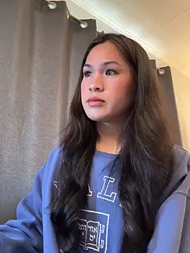 ZoeyJohnson online show from October 2025 02:32:01 AM