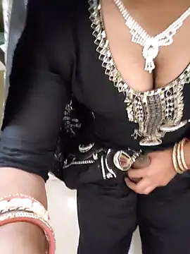 BellaxTrans online show from February 2026 08:57:02 AM