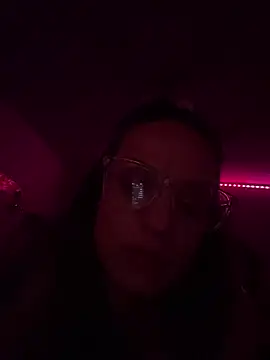 Texxaspearl online show from December 2025 08:06:02 AM