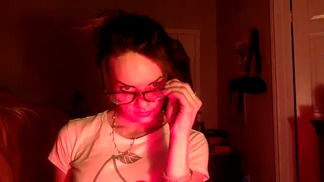 Texxaspearl online show from February 2026 11:06:02 AM