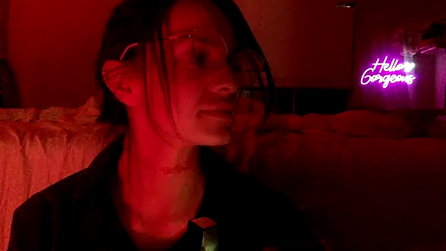 Texxaspearl online show from April 2026 09:55:01 AM