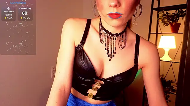 KarenSmitht online show from March 2026 04:14:02 PM