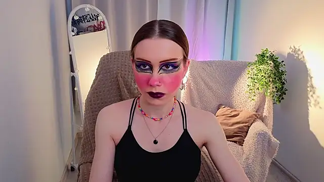 KarenSmitht online show from April 2026 04:47:02 PM