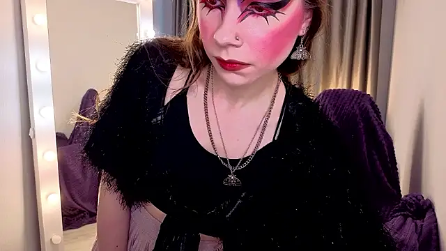 KarenSmitht online show from March 2026 06:13:01 AM