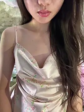 Snapshot of Bella_sexy98 chatting on June 2026 06:07:02 AM Bella sexy98 online show from June 2026 06:07:02 AM