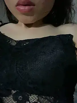 Bella sexy98 online show from October 2025 01:24:01 PM