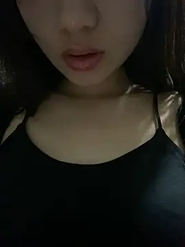 Snapshot of Bella_sexy98 chatting on February 2026 02:43:02 AM Bella sexy98 online show from February 2026 02:43:02 AM