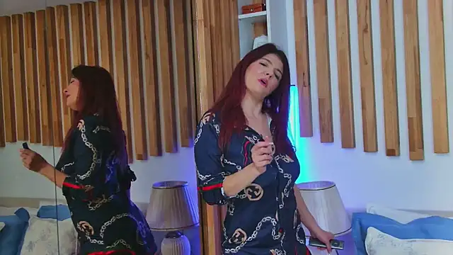 Snapshot of DesireeKeys chatting on November 2025 05:07:01 AM DesireeKeys online show from November 2025 05:07:01 AM