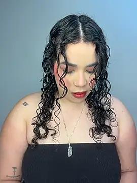 krisstenSantos online show from December 2025 12:06:01 PM