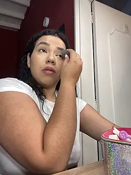 krisstenSantos online show from October 2025 11:55:01 AM