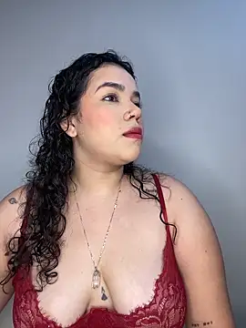 krisstenSantos online show from October 2025 02:30:02 PM