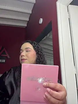 krisstenSantos online show from January 2026 02:02:02 PM