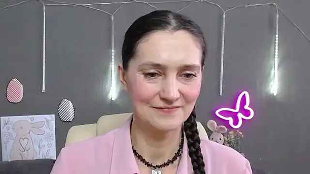 TayaFinch online show from April 2026 12:12:02 PM