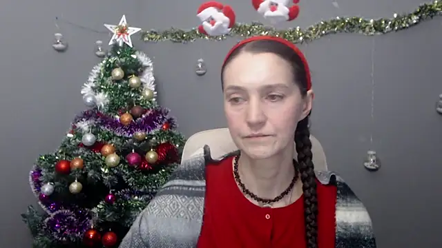 TayaFinch online show from December 2025 01:22:02 PM