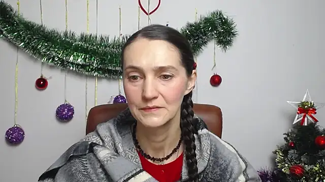 TayaFinch online show from December 2025 01:24:02 PM