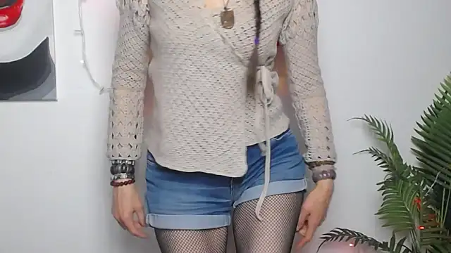 TayaFinch online show from April 2026 05:30:01 PM