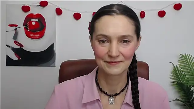 TayaFinch online show from February 2026 01:11:02 PM