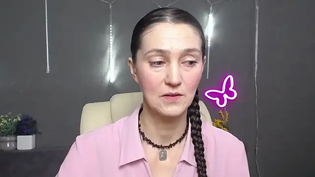 TayaFinch online show from February 2026 01:23:01 PM