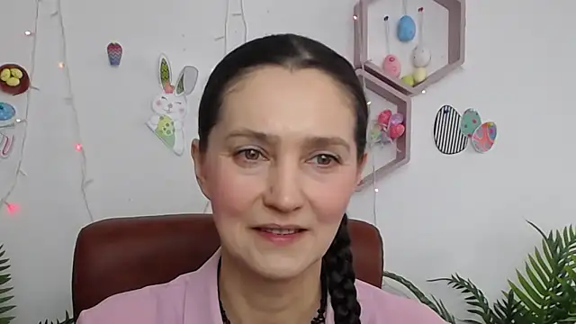 TayaFinch online show from April 2026 12:11:01 PM