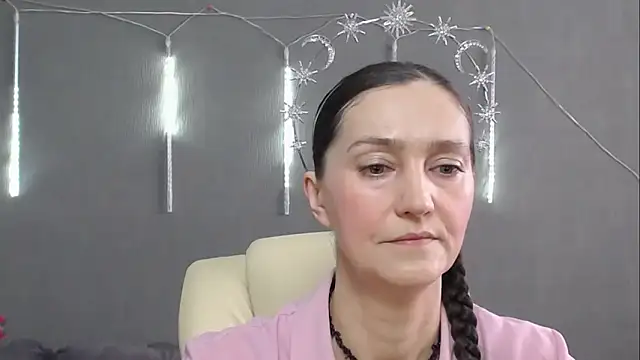 TayaFinch online show from May 2026 11:17:01 AM
