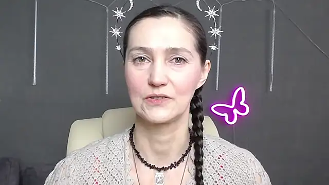 TayaFinch online show from April 2026 11:24:01 AM