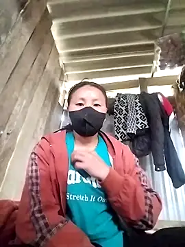 Snapshot of Emmyly_123 chatting on March 2026 09:39:02 AM Emmyly 123 online show from March 2026 09:39:02 AM