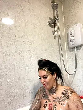 DIRTY PAISLEY X online show from September 2025 04:25:02 PM