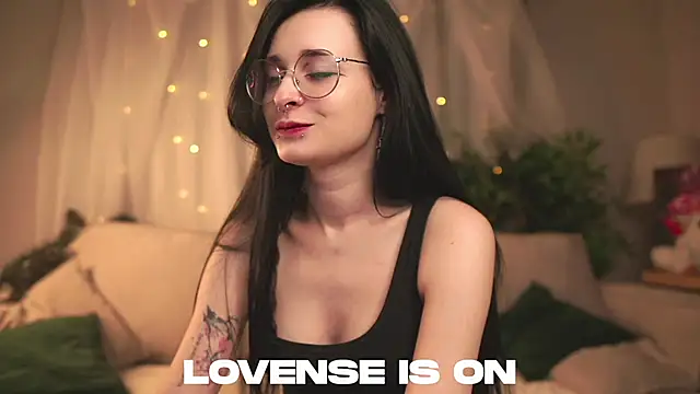 DarcyAspacio online show from February 2026 11:19:02 AM