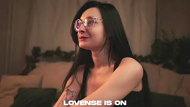 DarcyAspacio online show from January 2026 11:25:01 AM