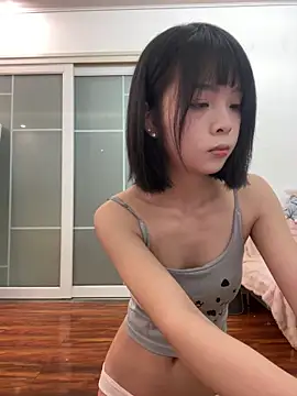 qiqi x online show from February 2026 02:17:02 PM