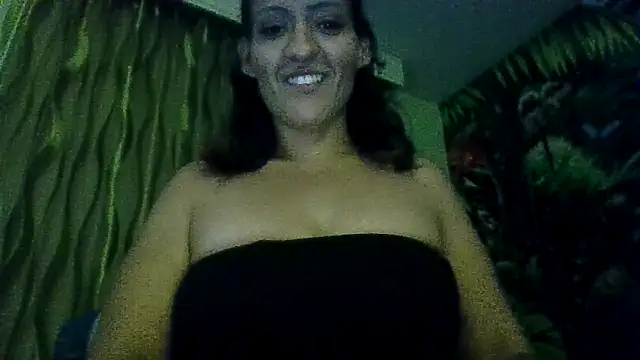 juiicy001 online show from January 2026 01:37:02 PM