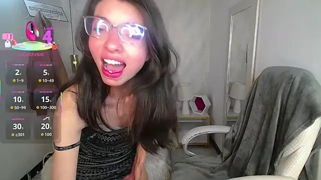 alllyson  online show from October 2025 09:36:01 PM