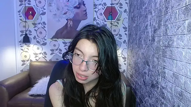 alllyson  online show from September 2025 08:26:02 PM
