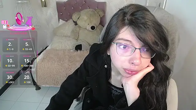 alllyson  online show from October 2025 08:31:02 PM
