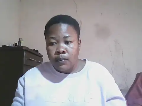 Snapshot of Bustyass93 chatting on October 2025 08:16:02 AM Bustyass93 online show from October 2025 08:16:02 AM