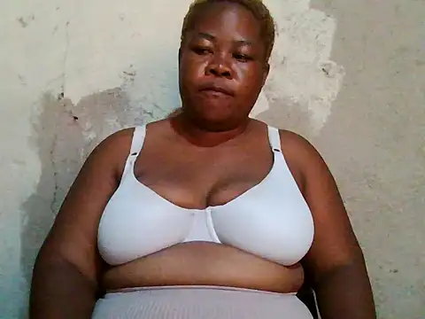 Bustyass93 online show from March 2026 07:36:01 AM