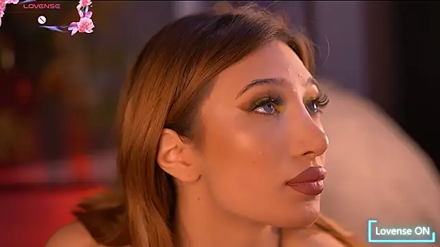 SiennaJayden online show from November 2025 06:11:02 PM